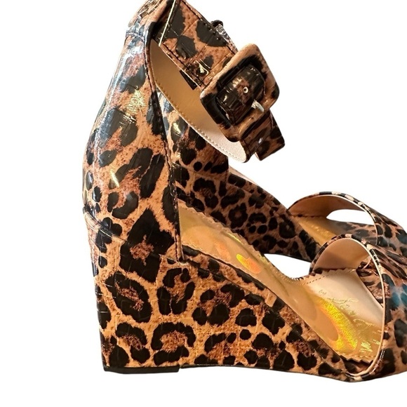 Circus by Sam Edelman Elgin Wedge Sandal New in Box Size 8 1/2 - Picture 9 of 12